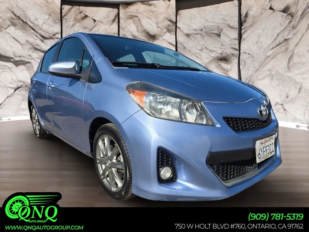 2012 Toyota Yaris SE