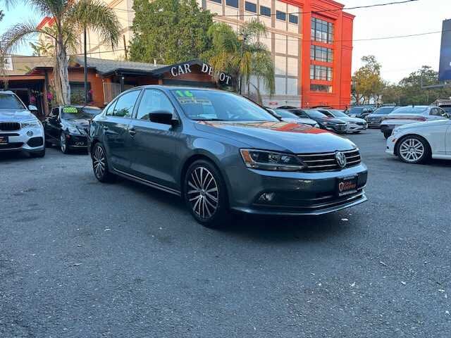 2016 Volkswagen Jetta 1.8T Sport FWD