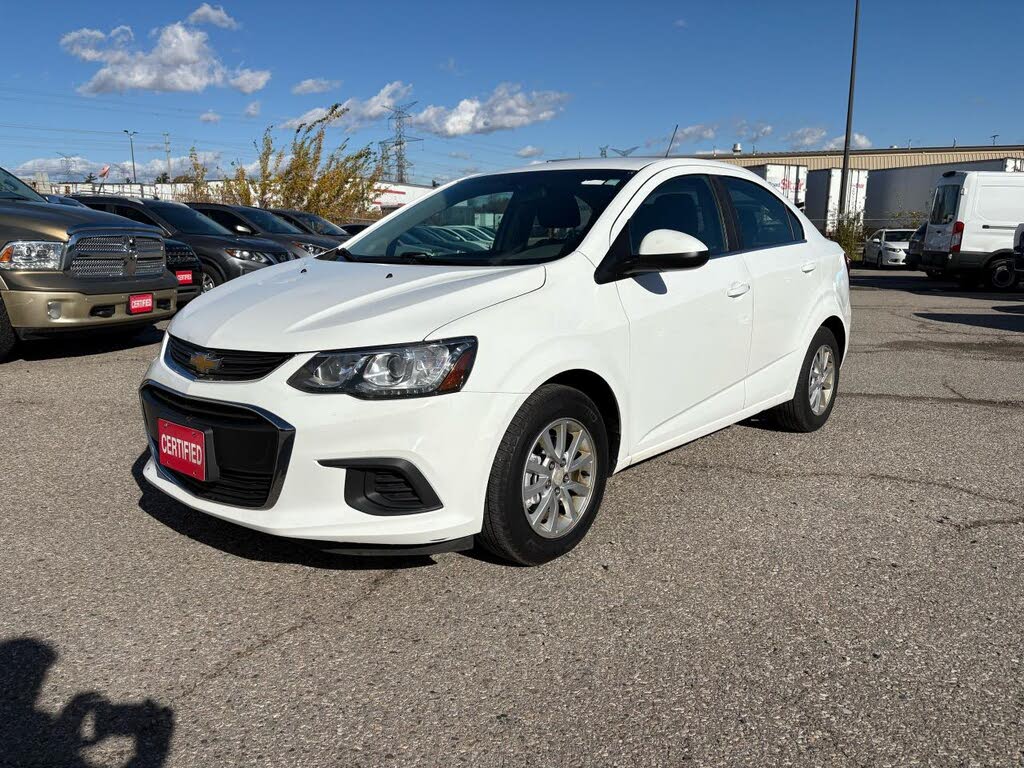 2018 Chevrolet Sonic LT Sedan FWD