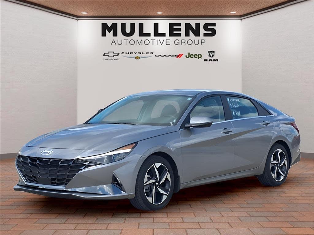 2023 Hyundai Elantra Limited FWD