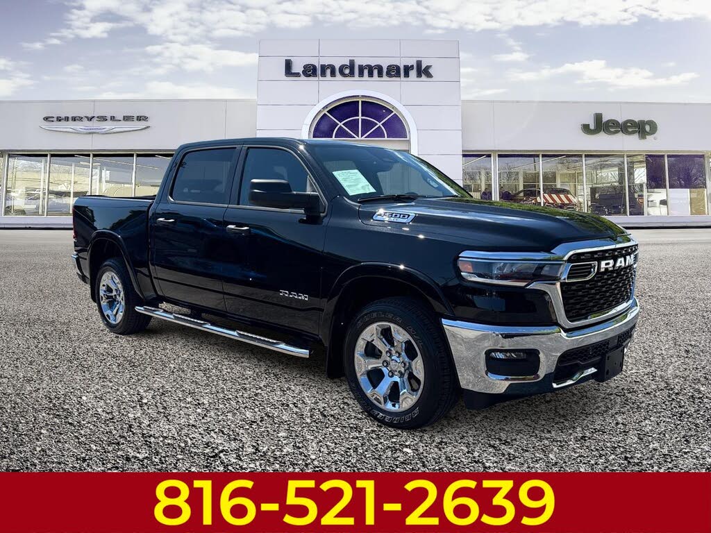 2025 RAM 1500 Big Horn Crew Cab 4WD