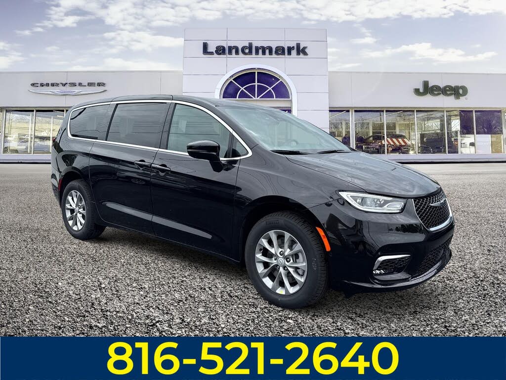 2026 Chrysler Pacifica Select AWD