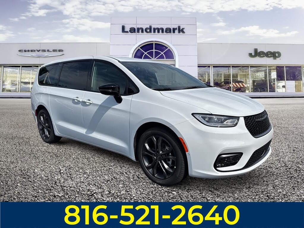 2026 Chrysler Pacifica Select FWD