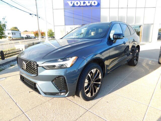 2026 Volvo XC60 B5 Plus AWD