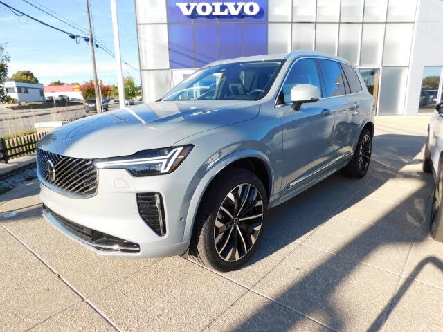 2026 Volvo XC90 B6 Plus 7-Passenger AWD