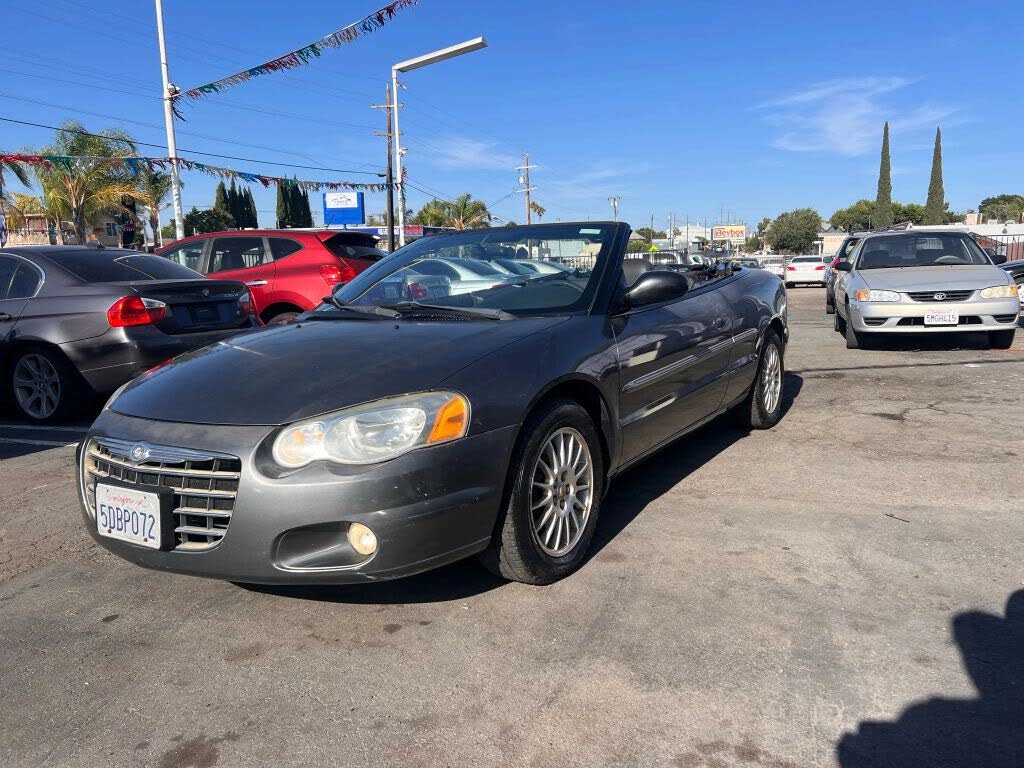 2004 Chrysler Sebring LXi Convertible FWD