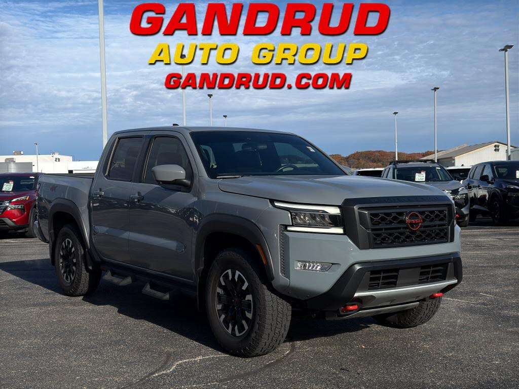 2023 Nissan Frontier PRO-4X Crew Cab 4WD