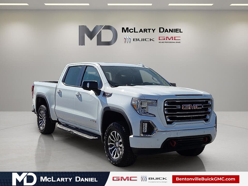 2020 GMC Sierra 1500 AT4 Crew Cab 4WD