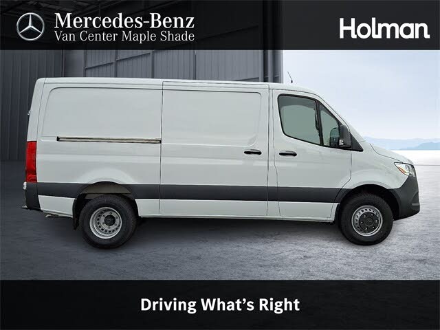 2026 Mercedes-Benz Sprinter Cargo 3500 144 Standard Roof RWD