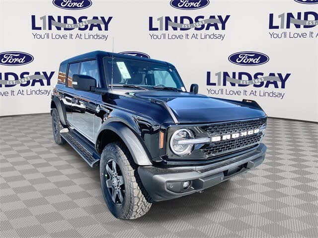 2025 Ford Bronco Outer Banks 4-Door 4WD