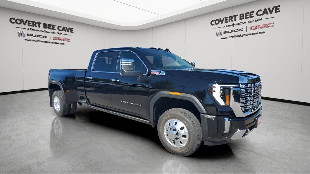 2026 GMC Sierra 3500HD Denali Crew Cab 4WD