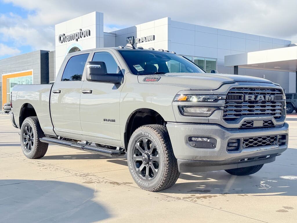 2026 RAM 2500 Big Horn Crew Cab 4WD