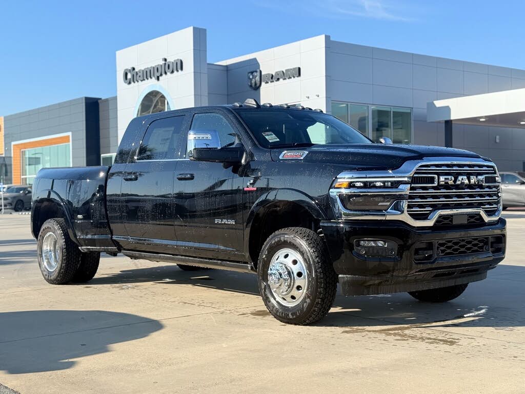 2026 RAM 3500 Limited Mega Cab DRW 4WD