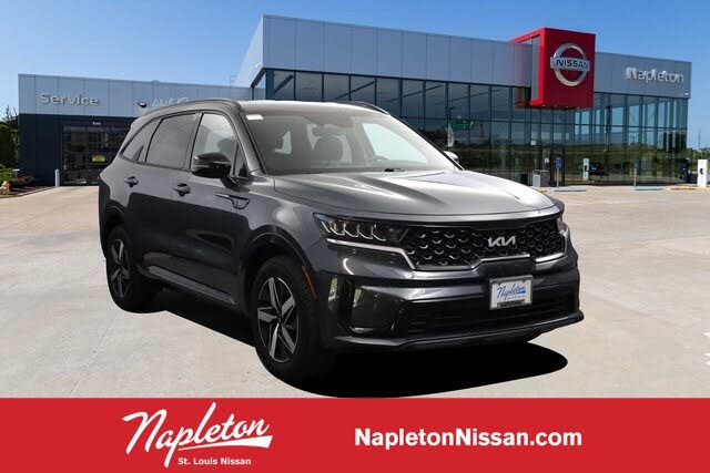 2022 Kia Sorento S FWD