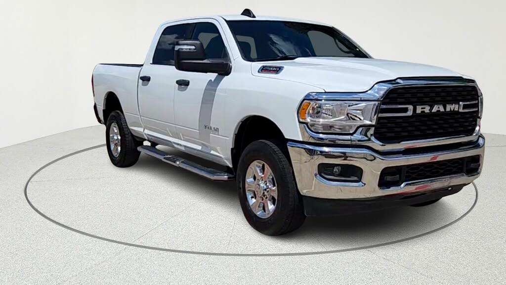 2024 RAM 2500 Big Horn Crew Cab 4WD