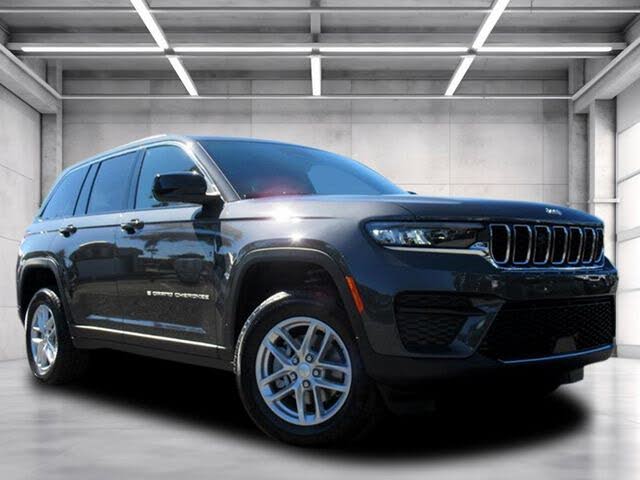 2025 Jeep Grand Cherokee Laredo X RWD