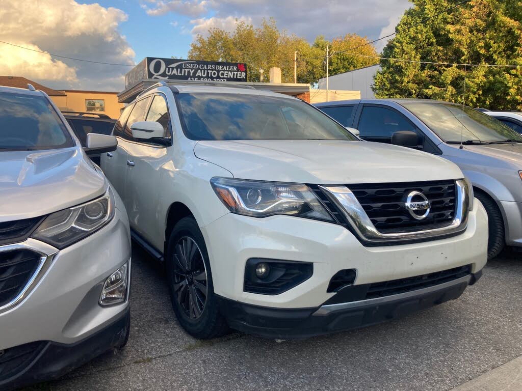 2017 Nissan Pathfinder Platinum 4WD