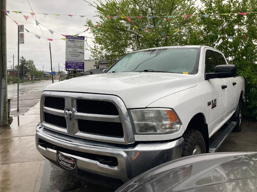 2017 RAM 2500 SLT Crew Cab 4WD