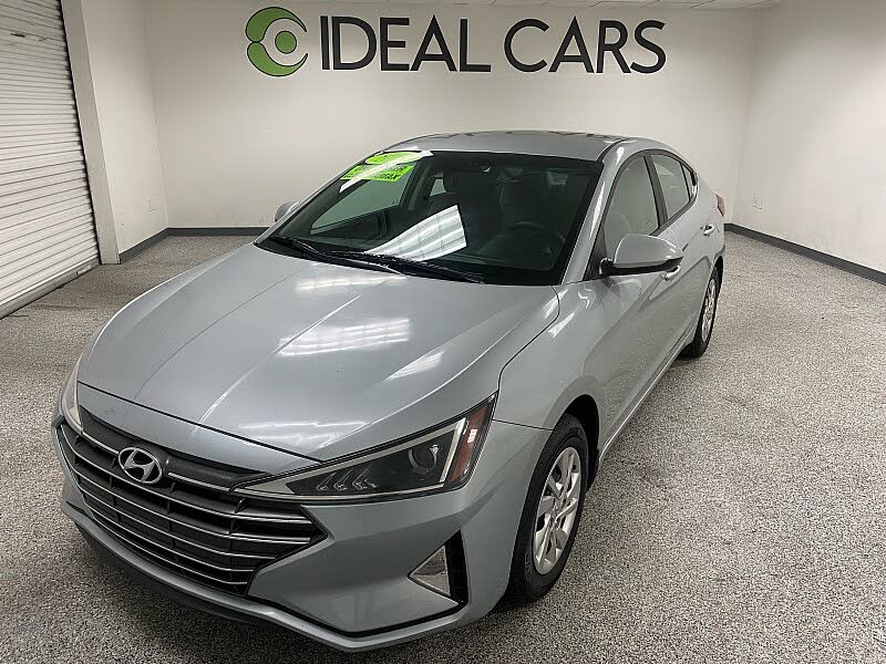 2020 Hyundai Elantra SE FWD