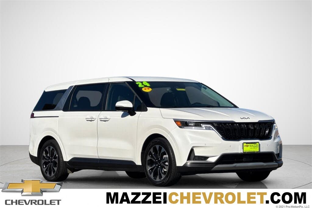 2024 Kia Carnival EX FWD