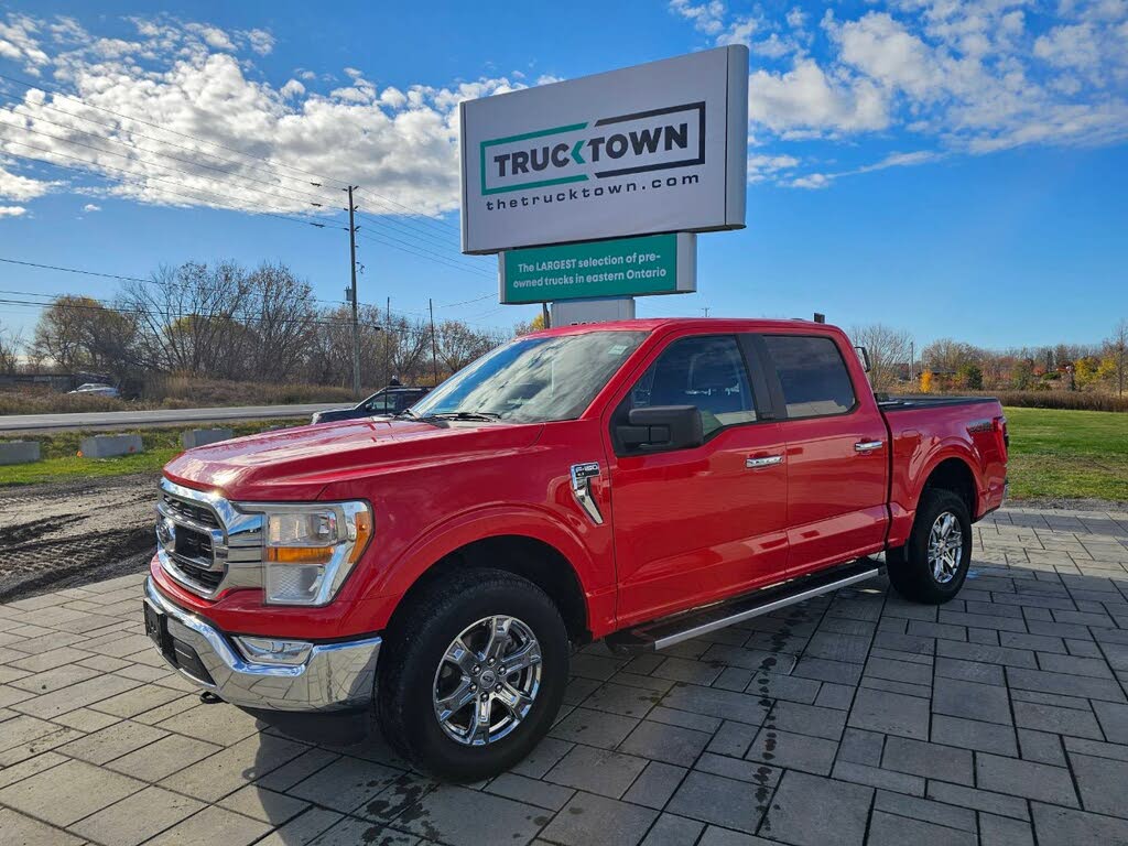 Ford F-150 XLT SuperCrew 4WD 2022