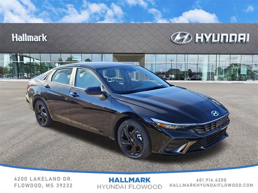 2026 Hyundai Elantra SEL Sport FWD