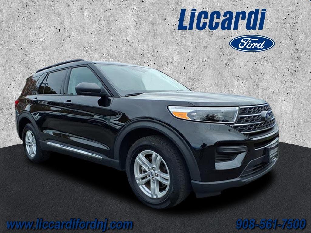 2023 Ford Explorer XLT AWD