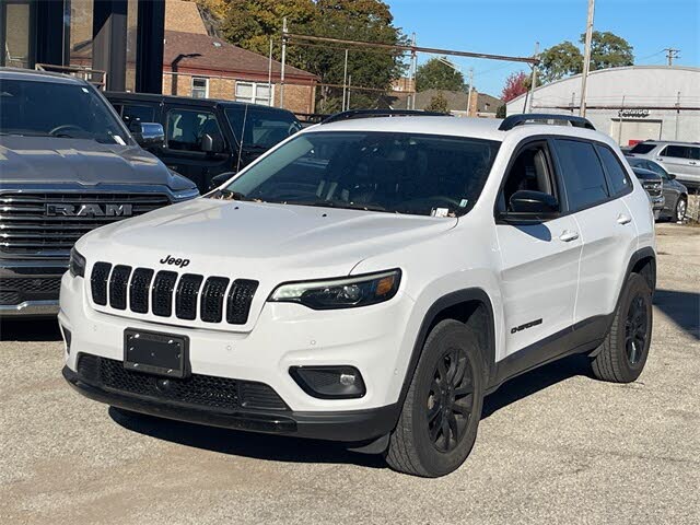 2023 Jeep Cherokee Altitude 4WD