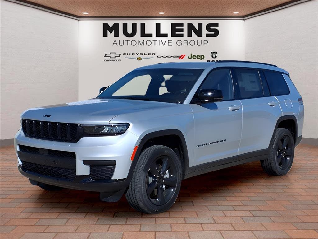 2025 Jeep Grand Cherokee L Altitude 4WD