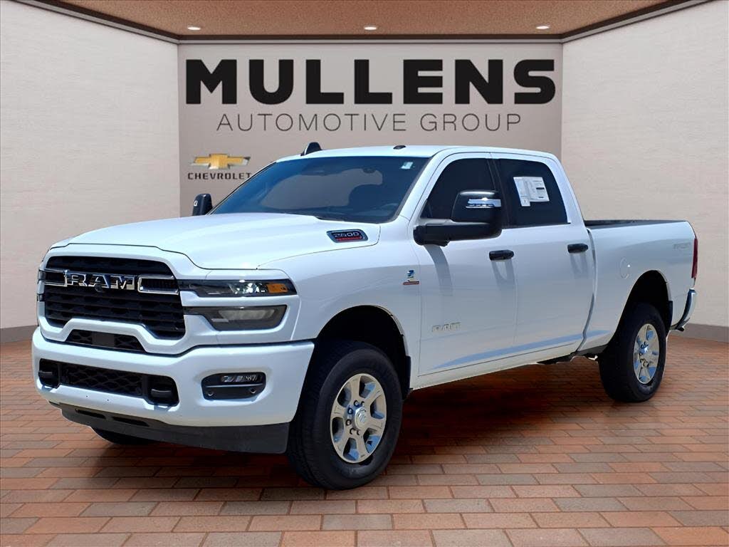 2025 RAM 2500 Big Horn Crew Cab 4WD