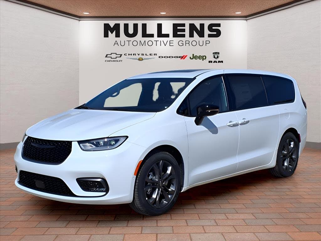 2026 Chrysler Pacifica Select FWD