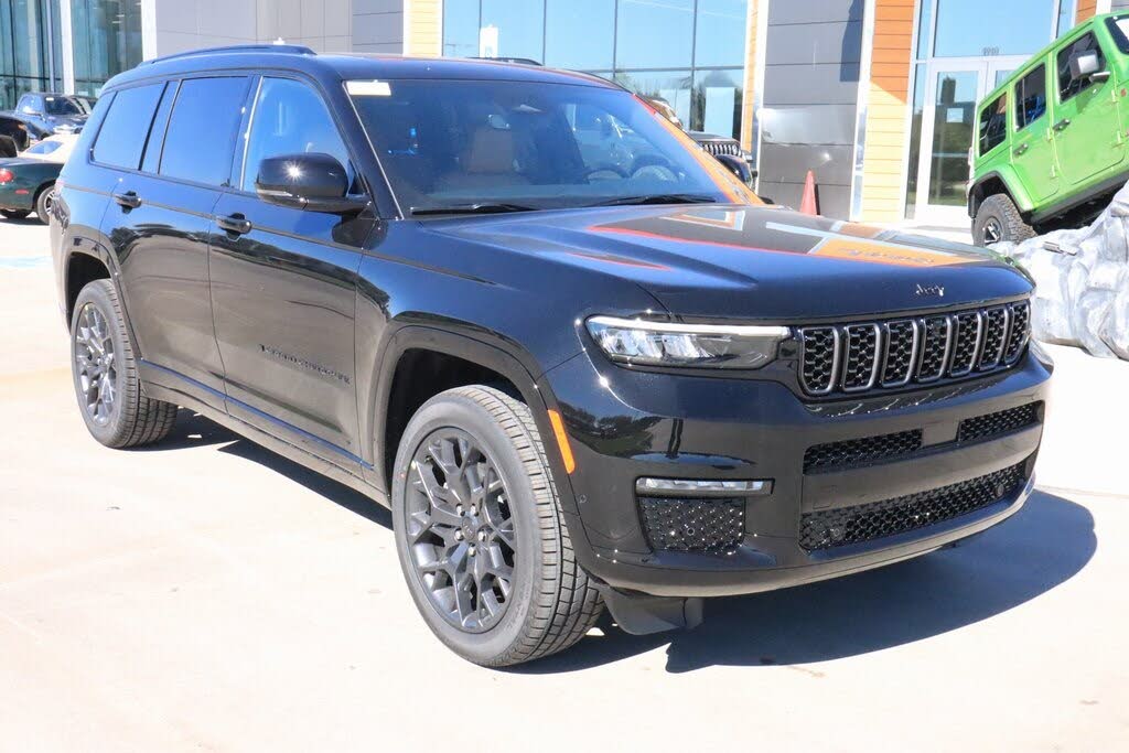 2025 Jeep Grand Cherokee L Summit 4WD