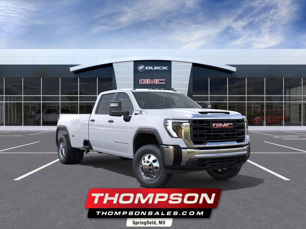 2026 GMC Sierra 3500HD Pro Crew Cab 4WD