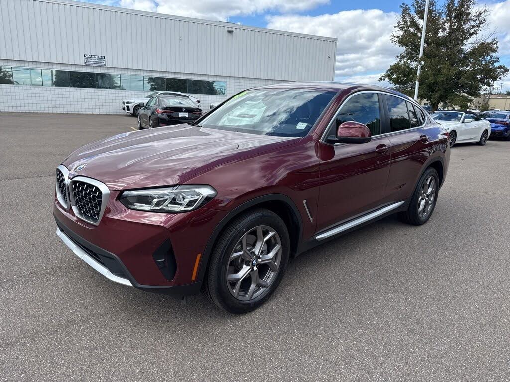 2023 BMW X4 xDrive30i AWD