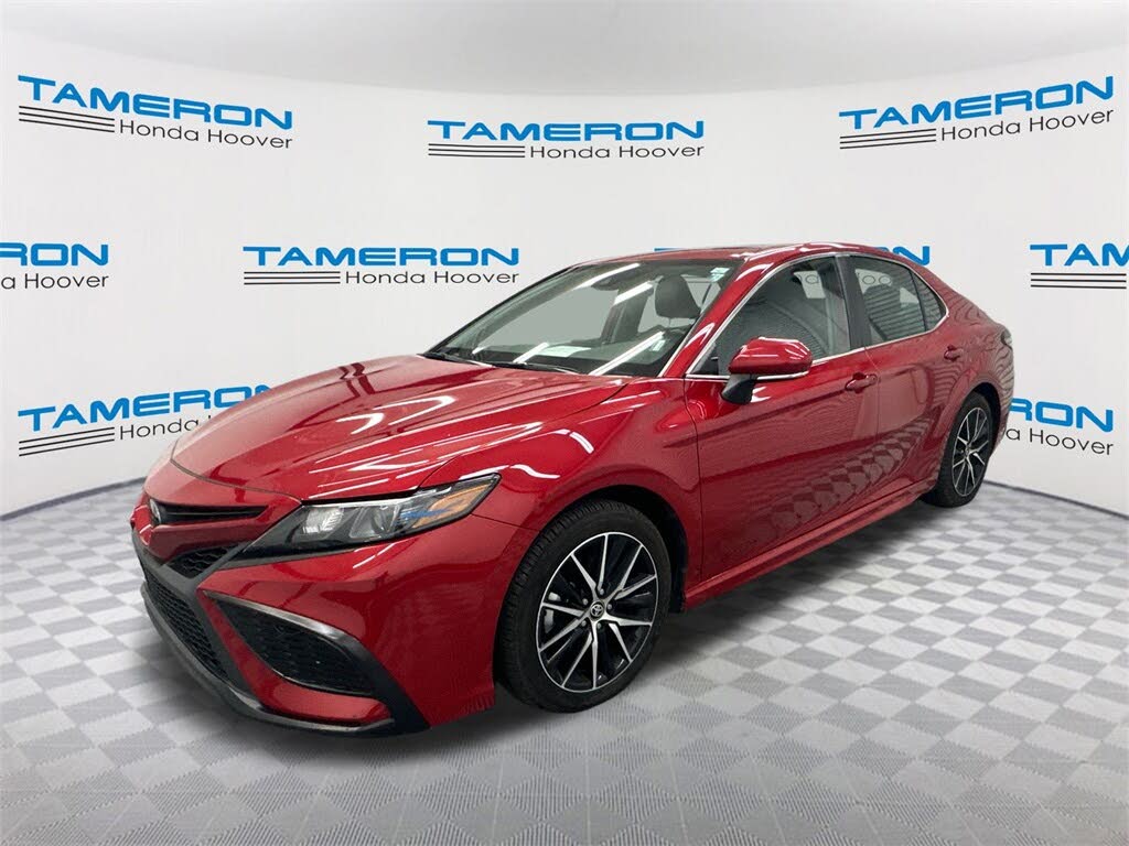 2024 Toyota Camry SE FWD