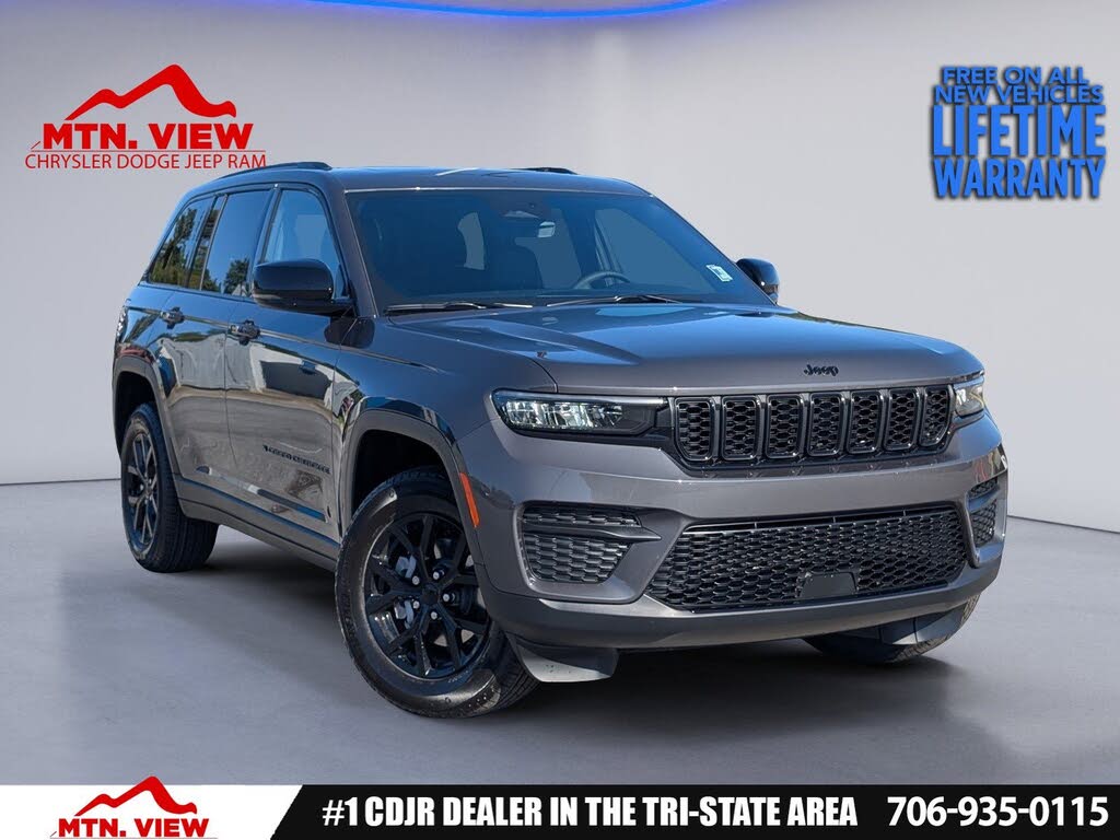 2025 Jeep Grand Cherokee Laredo 4WD