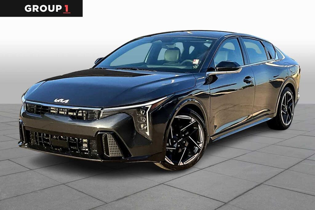 2025 Kia K4 GT-Line FWD