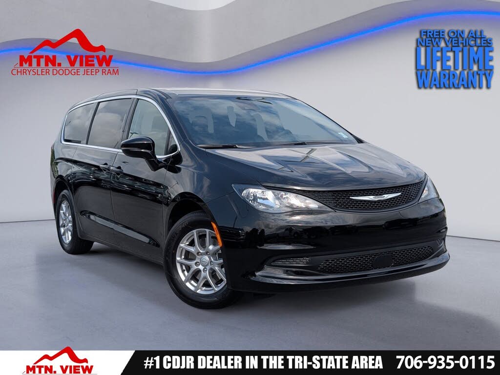 2026 Chrysler Voyager LX FWD