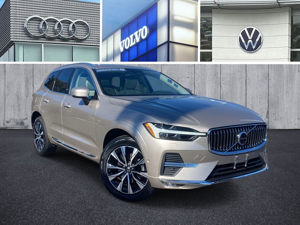 2023 Volvo XC60 B5 Plus Bright Theme AWD