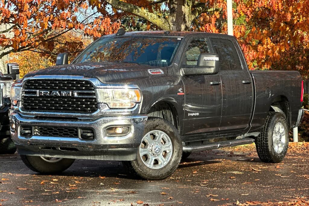 2024 RAM 2500 Big Horn Crew Cab 4WD