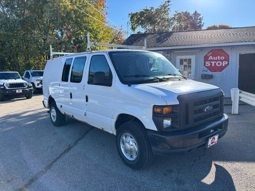 2011 Ford E-Series E-250 Cargo Van