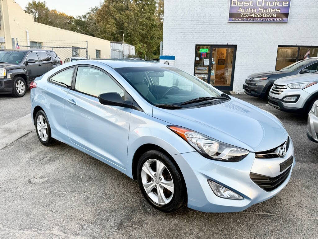 2013 Hyundai Elantra Coupe SE FWD