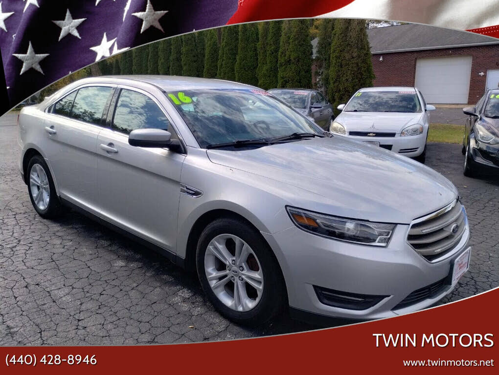 2016 Ford Taurus SEL