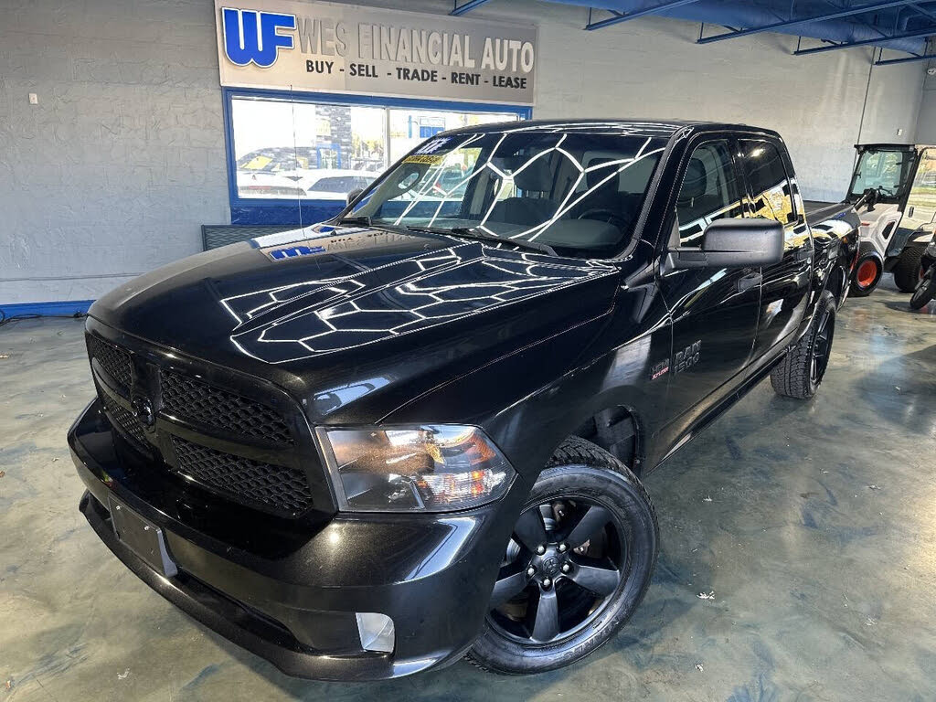 2017 RAM 1500 Tradesman Crew Cab 4WD