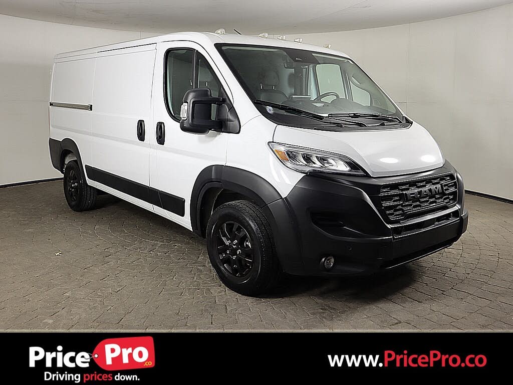 2024 RAM ProMaster 1500 SLT 136 Low Roof Cargo Van FWD