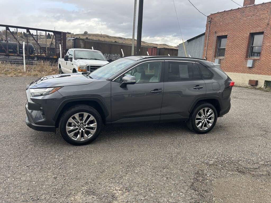 2025 Toyota RAV4 XLE Premium AWD