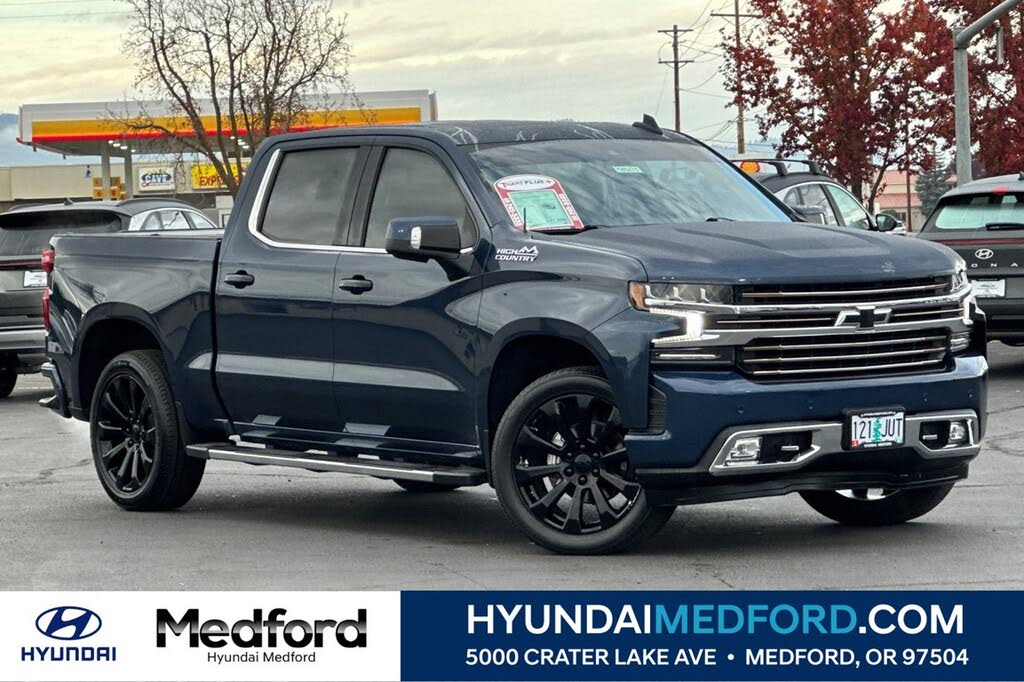 2022 Chevrolet Silverado 1500 High Country Crew Cab 4WD