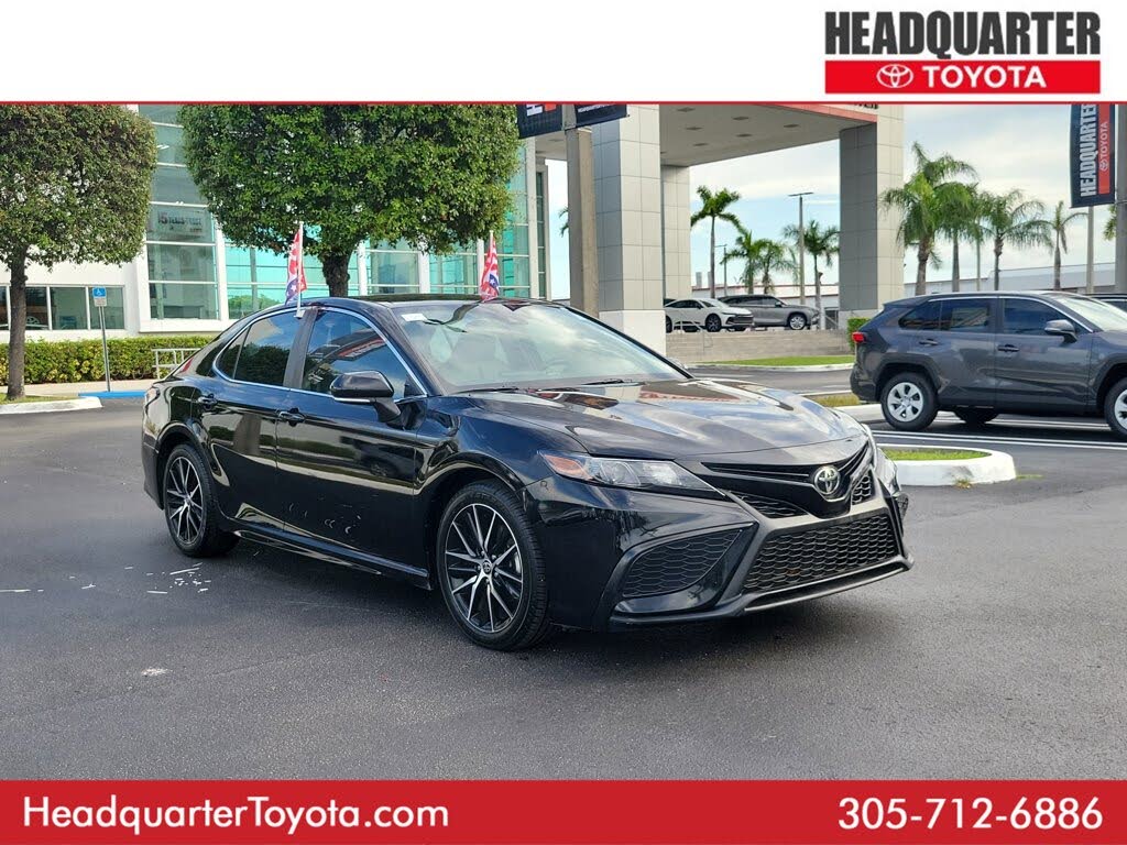 2023 Toyota Camry SE FWD