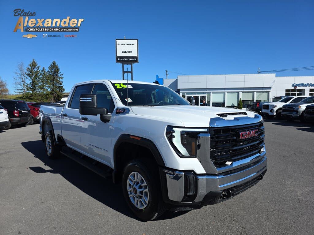 2026 GMC Sierra 2500HD Pro Crew Cab 4WD