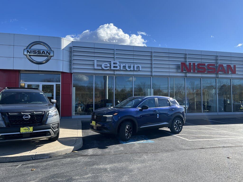 2026 Nissan Kicks SV AWD